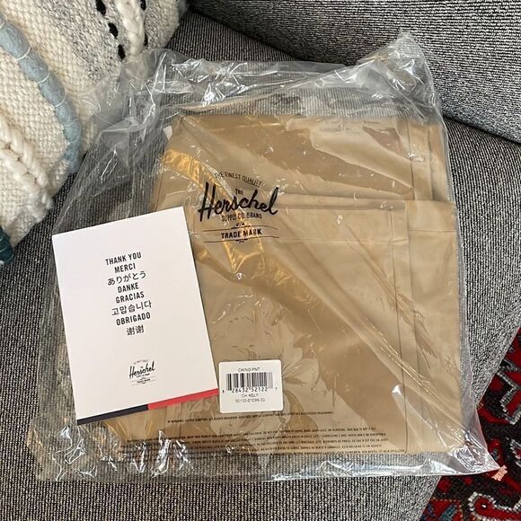🇨🇦NWT  HERSCHEL chino khaki 30 - Picture 8 of 15